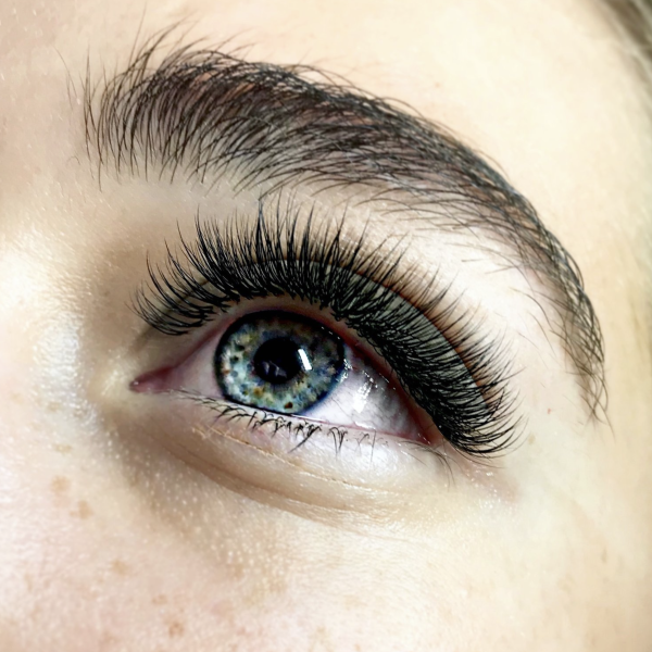 eyelash extensions taastrup